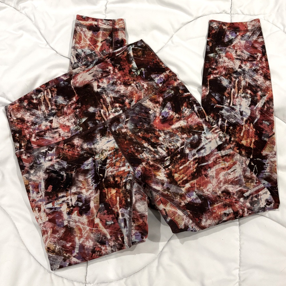 Lululemon Wonder Train Leggings Size 8